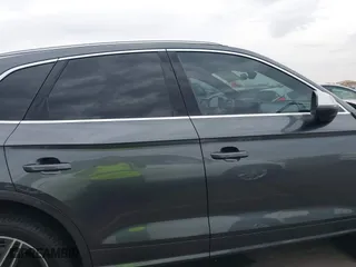 2018 Audi SQ5 Premium Plus with VIN WA1A4AFYXJ2238885, listed as a IAAI auction lot 42024865 with 72,802 mi miles. Bid and sale history available at carsss.com. Image 13.