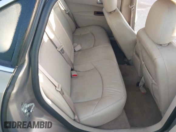 2006 Buick LaCrosse CXL with VIN 2G4WD582161152752, listed as a IAAI auction lot 41980061 with 79,770 mi miles. Bid and sale history available at carsss.com. Image 8.
