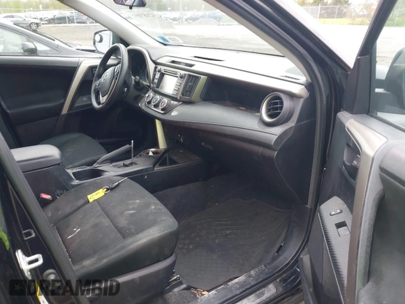 2014 Toyota RAV4 LE with VIN 2T3BFREV8EW168116, listed as a IAAI auction lot 42187092 with 147,896 mi miles and . Bid and sale history available at DreamBid. Image 5.