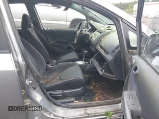2007 Honda Fit Sport with VIN JHMGD38677S016268, listed as a IAAI auction lot 41973799 with 1 mi miles. Bid and sale history available at carsss.com. Image 5.