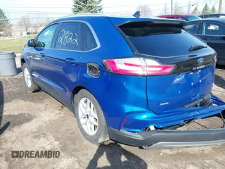 2024 Ford Edge SEL z VIN 2FMPK4J96RBA12822, wystawiony jako IAAI lot #41940628 z przebiegiem 8 981 mil mil oraz . Historia ofert i sprzedaży dostępna na DreamBid. Obrazek 3.
