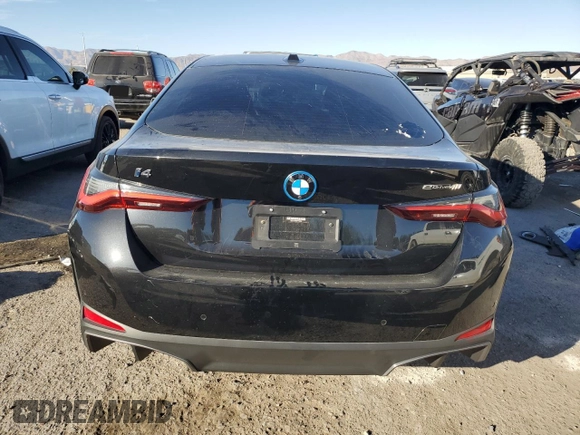 2023 BMW i4 eDrive40 z VIN WBY73AW06PFP48969, wystawiony jako Copart lot #44912315 z przebiegiem 20 828 mil mil oraz Szkody całkowita. Historia ofert i sprzedaży dostępna na DreamBid. Obrazek 6.