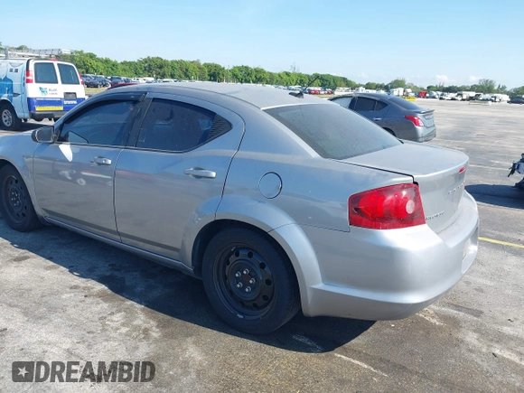 2014 Dodge Avenger SE z VIN 1C3CDZABXEN144465, wystawiony jako IAAI lot #42329687 z przebiegiem 183 368 mil mil oraz . Historia ofert i sprzedaży dostępna na DreamBid. Obrazek 3.