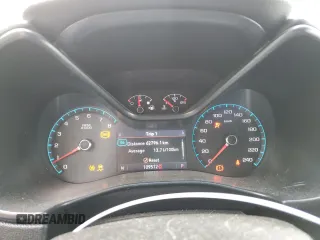 2019 GMC Canyon 4WD SLE with VIN 1GTG6CENXK1215577, listed as a Copart auction lot 70415644 with 109,572 mi miles and Salvage Title. Bid and sale history available at carsss.com. Image 9.