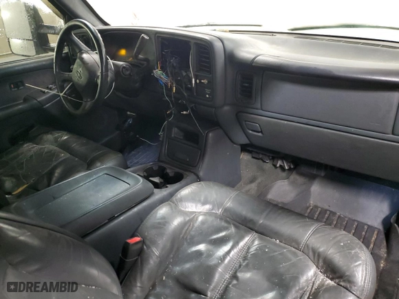 2000 Chevrolet Silverado 1500 LS with VIN 2GCEK19T6Y1315534, listed as a Copart auction lot 41750145 with 164,363 mi miles and Salvage Title. Bid and sale history available at carsss.com. Image 8.