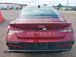 2025 Hyundai Elantra SEL Convenience with VIN KMHLS4DG0SU880288, listed as a IAAI auction lot 42192034 with 13,502 mi miles and . Bid and sale history available at DreamBid. Image 16.