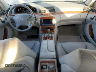 2005 Mercedes-Benz S-Class 4.3L with VIN WDBNG70J55A435521, listed as a Copart auction lot 79135004 with 89,864 mi miles and Salvage Title. Bid and sale history available at carsss.com. Image 8.