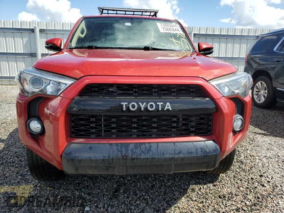 2018 Toyota 4Runner SR5 with VIN JTEBU5JR5J5535848, listed as a Copart auction lot 73885644 with Not Provided miles and Salvage Title. Bid and sale history available at DreamBid. Image 5.