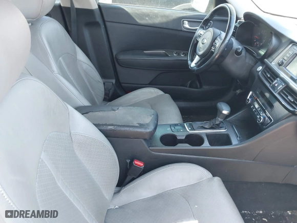 2016 Kia Optima EX with VIN 5XXGU4L35GG076578, listed as a IAAI auction lot 41770838 with 75,918 mi miles. Bid and sale history available at carsss.com. Image 5.