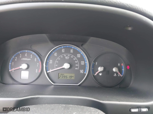 2007 Hyundai Santa Fe GLS with VIN 5NMSG13D67H006131, listed as a IAAI auction lot 41953084 with 239,519 mi miles. Bid and sale history available at carsss.com. Image 6.