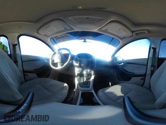 2015 Ford Focus SE with VIN 1FADP3F24FL362949, listed as a IAAI auction lot 41621904 with 104,447 mi miles. Bid and sale history available at carsss.com. Image 18.