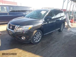 2015 Nissan Pathfinder Platinum with VIN 5N1AR2MM5FC685912, listed as a IAAI auction lot 41444004 with 84,642 mi miles. Bid and sale history available at carsss.com. Image 18.