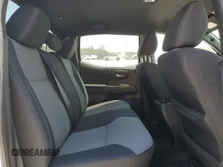 2023 Toyota Tacoma SR5 z VIN 3TMAZ5CN2PM217085, wystawiony jako Copart lot #53563675 z przebiegiem 7 389 mil mil oraz Szkoda całkowita • Salvage title. Historia ofert i sprzedaży dostępna na DreamBid. Obrazek 10.