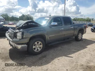 2011 GMC Sierra 1500 SLE with VIN 3GTP2VE32BG220991, listed as a Copart auction lot 61003555 with 182,267 mi miles and Salvage title. Bid and sale history available at DreamBid. Image 1.