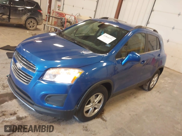 2015 Chevrolet Trax LT with VIN KL7CJLSB2FB216338, listed as a IAAI auction lot 41864251 with 174,664 mi miles. Bid and sale history available at carsss.com. Image 2.