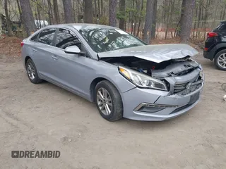 2015 Hyundai Sonata SE with VIN 5NPE24AF6FH160079, listed as a IAAI auction lot 41952638 with 164,497 mi miles and . Bid and sale history available at DreamBid. Image 1.