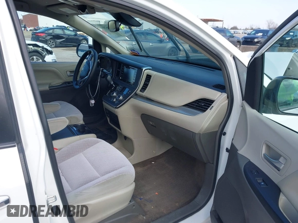 2019 Toyota Sienna LE Auto Access Seat with VIN 5TDKZ3DC4KS968185, listed as a IAAI auction lot 41576704 with 66,260 mi miles and . Bid and sale history available at DreamBid. Image 5.