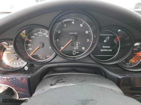 2016 Porsche Panamera 4 with VIN WP0AA2A75GL002991, listed as a Copart auction lot 69493904 with 39,554 mi miles and Salvage Title. Bid and sale history available at carsss.com. Image 9.