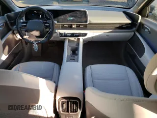 2023 Hyundai Ioniq 6 Preferred z VIN KMHM34ACXPA022600, wystawiony jako Copart lot #75378813 z przebiegiem 3119 mil mil oraz . Historia ofert i sprzedaży dostępna na DreamBid. Obrazek 8.