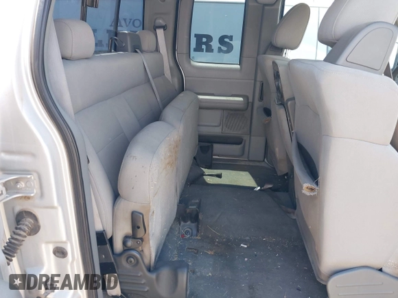2004 Ford F-150 STX with VIN 1FTRX12WX4NA91393, listed as a IAAI auction lot 42169838 with 259,197 mi miles and . Bid and sale history available at carsss.com. Image 8.