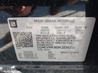 2019 Chevrolet Traverse LT Leather with VIN 1GNEVHKW3KJ230210, listed as a IAAI auction lot 41453033 with 98,416 mi miles. Bid and sale history available at carsss.com. Image 9.