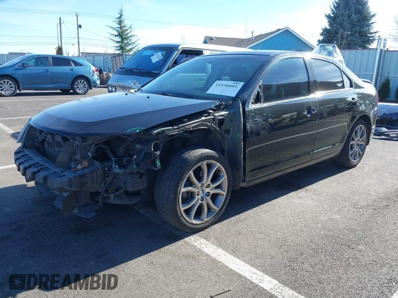 2011 Ford Fusion SE with VIN 3FAHP0HG8BR171247, listed as a IAAI auction lot 41536601 with 237,589 mi miles. Bid and sale history available at carsss.com. Image 2.