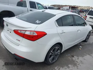 2014 Kia Forte EX with VIN KNAFX4A88E5089308, listed as a IAAI auction lot 41652732 with 226,130 mi miles. Bid and sale history available at carsss.com. Image 4.