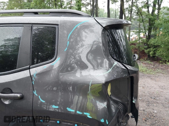 2021 Jeep Renegade Latitude with VIN ZACNJCBB4MPM68233, listed as a IAAI auction lot 42464100 with 63,897 mi miles and . Bid and sale history available at DreamBid. Image 6.