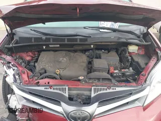 2018 Toyota Sienna XLE Auto Access Seat with VIN 5TDYZ3DC8JS932914, listed as a IAAI auction lot 41178252 with 112,009 mi miles. Bid and sale history available at carsss.com. Image 10.