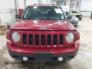 2017 Jeep Patriot High Altitude with VIN 1C4NJRFB1HD159078, listed as a IAAI auction lot 41998941 with 102,194 mi miles. Bid and sale history available at carsss.com. Image 12.
