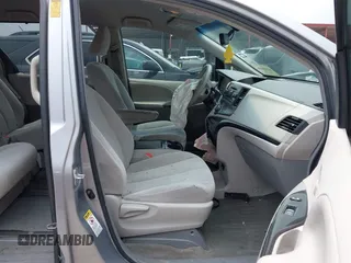 2013 Toyota Sienna LE AAS with VIN 5TDKK3DC0DS300178, listed as a IAAI auction lot 42189800 with 265,568 mi miles and . Bid and sale history available at DreamBid. Image 5.