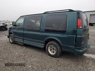 1998 GMC Savana Cargo Van YF7 with VIN 1GDFG15R5W1096726, listed as a Copart auction lot 83836574 with 0 mi miles and Salvage Title. Bid and sale history available at carsss.com. Image 2.