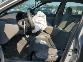 2006 Ford Taurus SE с VIN 1FAFP53UX6A124156, выставлен на аукционе Copart как лот 62056905 с пробегом 121 043 миль миль и Списание • Salvage title. История ставок и продаж доступна на DreamBid. Изображение 7.