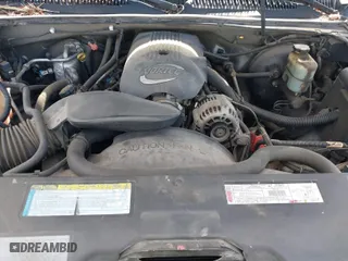 2001 Chevrolet Silverado 1500 LS with VIN 2GCEC19T311113978, listed as a IAAI auction lot 41424093 with 121,389 mi miles. Bid and sale history available at carsss.com. Image 10.