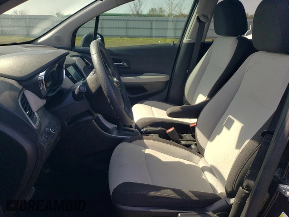 2022 Chevrolet Trax LS with VIN KL7CJNSM9NB503252, listed as a Copart auction lot 44749785 with 20,015 mi miles and Salvage Title. Bid and sale history available at carsss.com. Image 7.