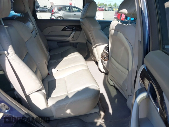 2013 Acura MDX Tech Pkg with VIN 2HNYD2H31DH503727, listed as a IAAI auction lot 41997136 with 121,242 mi miles. Bid and sale history available at carsss.com. Image 8.