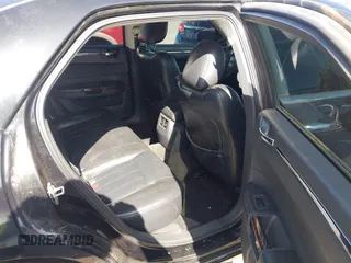 2008 Chrysler 300 C with VIN 2C3KK63H28H119526, listed as a IAAI auction lot 41898713 with Not Provided miles and . Bid and sale history available at carsss.com. Image 8.