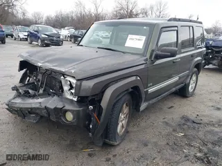 2006 Jeep Commander with VIN 1J8HG48K86C131284, listed as a IAAI auction lot 41673483 with 157,560 mi miles. Bid and sale history available at carsss.com. Image 20.