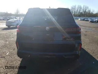 2022 BMW X5 M z VIN 5YMJU0C06N9M49374, wystawiony jako Copart lot #41621645 z przebiegiem 36 242 mil mil oraz Szkoda całkowita • Salvage title. Historia ofert i sprzedaży dostępna na DreamBid. Obrazek 6.