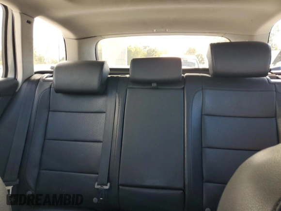 2010 Volkswagen Jetta SE with VIN 3VWTX7AJ7AM685974, listed as a Copart auction lot 72922774 with 160,572 mi miles and Salvage title. Bid and sale history available at DreamBid. Image 10.