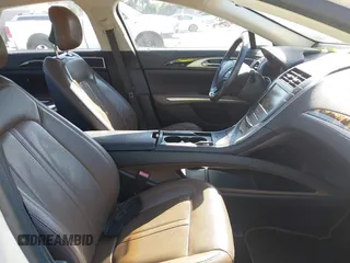 2014 Lincoln MKZ Hybrid with VIN 3LN6L2LU6ER835342, listed as a IAAI auction lot 42741532 with 156,580 mi miles and . Bid and sale history available at DreamBid. Image 5.