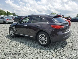 2017 Infiniti QX70 z VIN JN8CS1MW2HM412523, wystawiony jako Copart lot #57143005 z przebiegiem 79 564 mil mil oraz Szkoda całkowita • Salvage title. Historia ofert i sprzedaży dostępna na DreamBid. Obrazek 2.