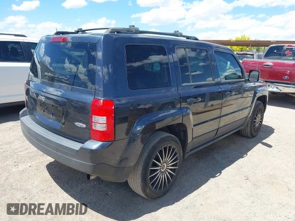 2014 Jeep Patriot Latitude with VIN 1C4NJPFA0ED848908, listed as a IAAI auction lot 41994006 with 131,122 mi miles and . Bid and sale history available at carsss.com. Image 4.