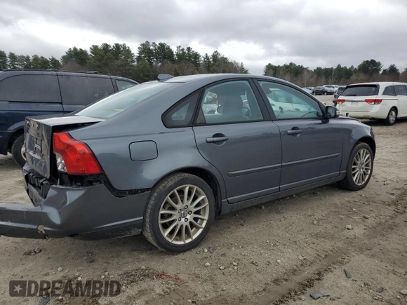 2009 Volvo S40 2.4L with VIN YV1MS382192446124, listed as a Copart auction lot 48473355 with 88,026 mi miles and Clean Title. Bid and sale history available at carsss.com. Image 3.