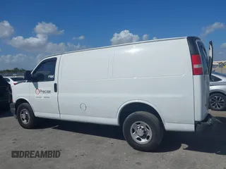 2018 Chevrolet Express Cargo Van with VIN 1GCWGAFP0J1177319, listed as a IAAI auction lot 41575100 with 132,479 mi miles. Bid and sale history available at carsss.com. Image 13.