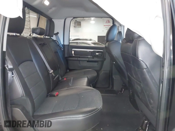 2017 Ram 1500 Night z VIN 1C6RR7MT0HS831726, wystawiony jako IAAI lot #41642459 z przebiegiem 90 423 mil mil oraz . Historia ofert i sprzedaży dostępna na DreamBid. Obrazek 8.