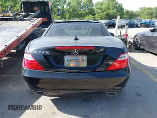 2016 Mercedes-Benz SLK 300 z VIN WDDPK3JA3GF124911, wystawiony jako IAAI lot #42101902 z przebiegiem 44 162 mil mil oraz . Historia ofert i sprzedaży dostępna na DreamBid. Obrazek 16.