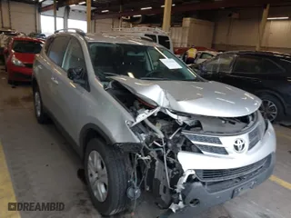 2014 Toyota RAV4 LE with VIN JTMBFREV6E5030615, listed as a IAAI auction lot 41670668 with 160,424 mi miles. Bid and sale history available at carsss.com. Image 1.
