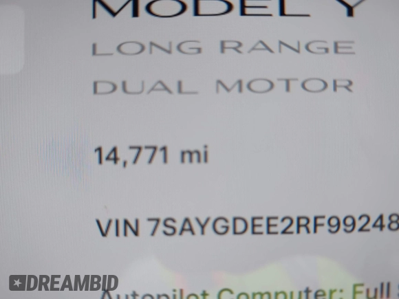 2024 Tesla Model Y Long Range z VIN 7SAYGDEE2RF992489, wystawiony jako IAAI lot #42258232 z przebiegiem 14 771 mil mil oraz . Historia ofert i sprzedaży dostępna na DreamBid. Obrazek 15.