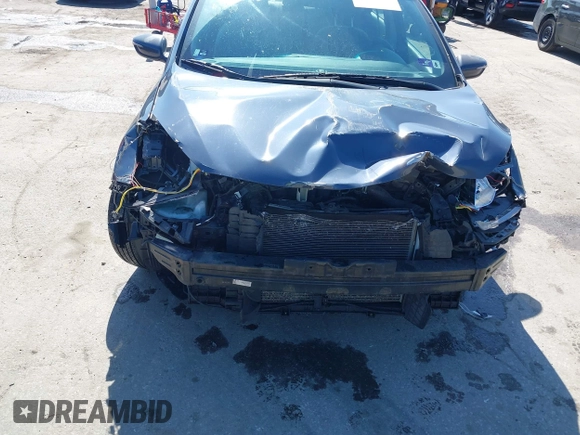 2016 Kia Forte LX with VIN KNAFX4A60G5593661, listed as a IAAI auction lot 42058287 with 183,040 mi miles. Bid and sale history available at carsss.com. Image 6.